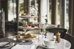Etasjefat med Afternoon tea